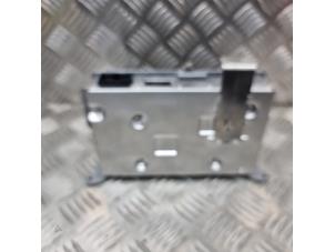 Gebruikte Regelunit Multi Media Audi A4 (B8) 1.8 TFSI 16V Prijs € 55,00 Margeregeling aangeboden door de Nollen autorecycling