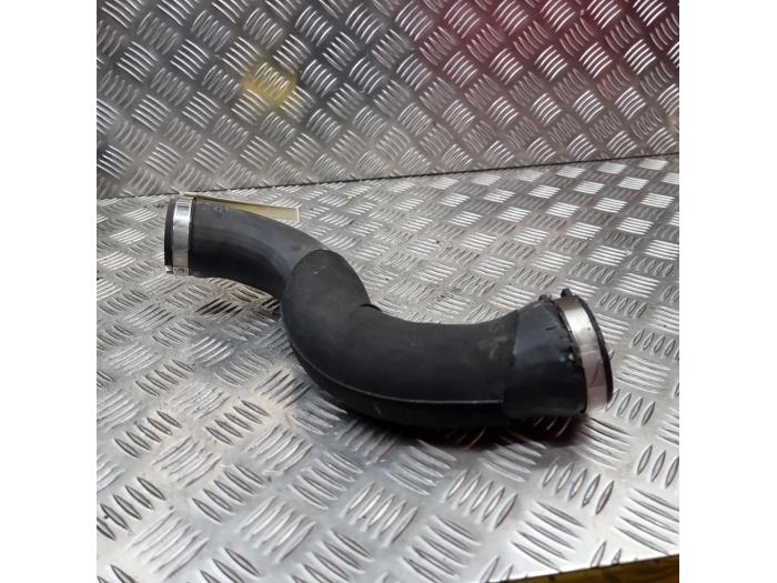 Gebruikte Intercooler Slang Audi A4 (B8) 1.8 TFSI 16V Prijs € 25,00 Margeregeling aangeboden door autodemontage denollen