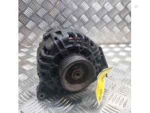 Gebruikte Dynamo Skoda Superb (3U4) 2.5 TDI V6 24V Prijs € 50,00 Margeregeling aangeboden door de Nollen autorecycling