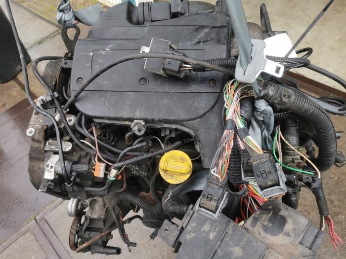 Gebruikte Motor Opel Vivaro 1.9 DI Prijs € 1.250,00 Margeregeling aangeboden door autodemontage denollen