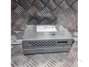 Gebruikte Display Interieur Nissan Primera Wagon (W12) 2.2 dCi 16V Prijs € 80,00 Margeregeling aangeboden door de Nollen autorecycling