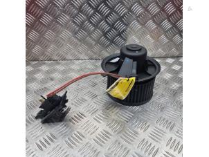 Gebruikte Blower Renault Twingo (C06) 1.2 Prijs € 50,00 Margeregeling aangeboden door de Nollen autorecycling