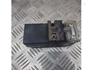 Gebruikte Voorgloei Relais Volkswagen Sharan (7M8/M9/M6) 1.9 TDI 90 Prijs € 25,00 Margeregeling aangeboden door de Nollen autorecycling