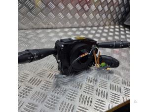 Gebruikte Combischakelaar Stuurkolom Peugeot 207/207+ (WA/WC/WM) 1.6 16V Prijs € 75,00 Margeregeling aangeboden door de Nollen autorecycling