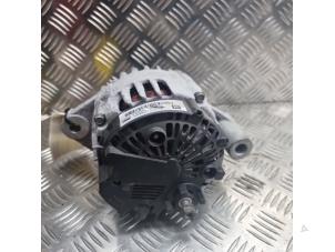 Dynamo van een Opel Astra J (PC6/PD6/PE6/PF6) 2.0 CDTI 16V 160 Ecotec 2015
