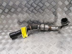 Gebruikte Intercooler Buis Ford Fiesta 6 ST 1.6 ST 16V Prijs op aanvraag aangeboden door de Nollen autorecycling