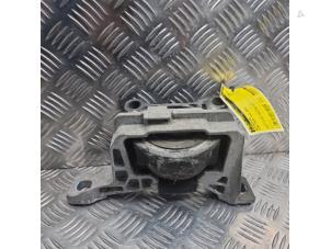 Gebruikte Motorsteun Ford Kuga II (DM2) 1.5 EcoBoost 16V 120 Prijs € 35,00 Margeregeling aangeboden door de Nollen autorecycling