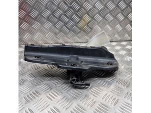 Gebruikte Koplamp Sproeier Ford Kuga II (DM2) 1.5 EcoBoost 16V 120 Prijs € 29,95 Margeregeling aangeboden door de Nollen autorecycling