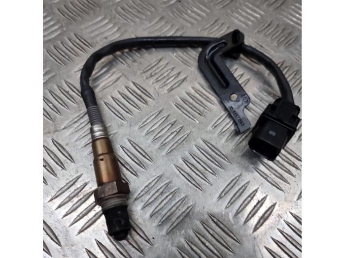 Lambda Sonde van een Opel Astra J (PC6/PD6/PE6/PF6) 2.0 CDTI 16V 160 Ecotec 2015
