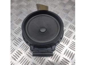 Gebruikte Luidspreker Opel Astra J (PC6/PD6/PE6/PF6) 2.0 CDTI 16V 160 Ecotec Prijs € 15,00 Margeregeling aangeboden door de Nollen autorecycling