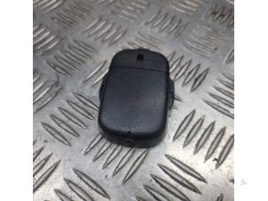 Gebruikte Sensor regen Opel Astra J (PC6/PD6/PE6/PF6) 2.0 CDTI 16V 160 Ecotec Prijs € 29,95 Margeregeling aangeboden door de Nollen autorecycling