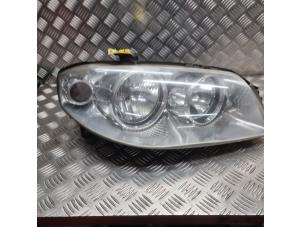 Gebruikte Koplamp rechts Fiat Punto II (188) 1.2 60 S Prijs € 30,00 Margeregeling aangeboden door de Nollen autorecycling
