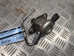 Gebruikte Brandstofpomp Mechanisch Mercedes A (W176) 1.6 A-200 16V Prijs op aanvraag aangeboden door de Nollen autorecycling