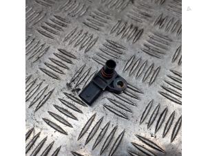 Gebruikte Sensor map (inlaatspruitstuk) Mercedes A (W176) 2.0 A-250 Turbo 16V Prijs € 19,95 Margeregeling aangeboden door de Nollen autorecycling