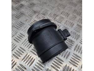 Gebruikte Luchtmassameter Jaguar XE 2.0 D E-Performance 16V Prijs € 74,95 Margeregeling aangeboden door de Nollen autorecycling