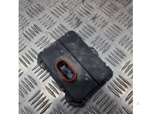 Gebruikte Computer Verlichting Jaguar XE 2.0 D E-Performance 16V Prijs € 129,95 Margeregeling aangeboden door de Nollen autorecycling