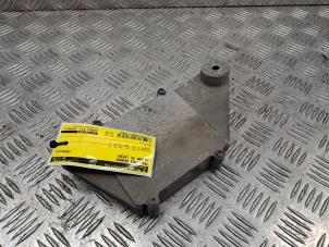 Gebruikte Trillings demper Jaguar XE 2.0 D E-Performance 16V Prijs € 35,00 Margeregeling aangeboden door de Nollen autorecycling