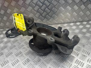 Gebruikte Asschenkel links-voor Mercedes GLK (204.7/9) 2.2 220 CDI 16V BlueEff.,BlueTEC 4-Matic Prijs € 124,95 Margeregeling aangeboden door de Nollen autorecycling