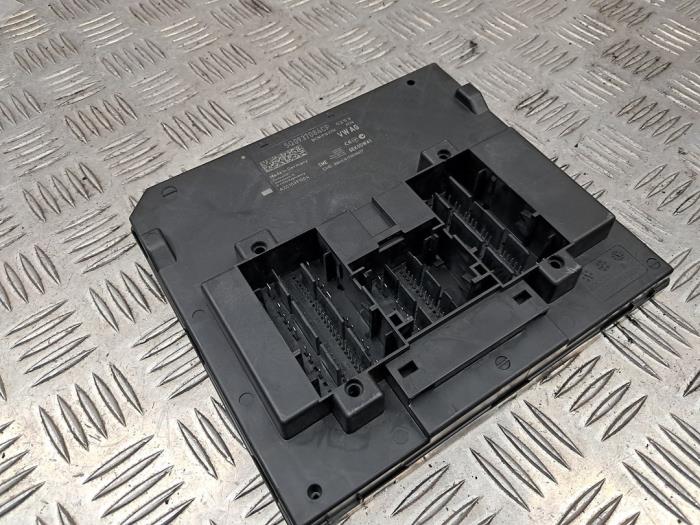 Computer Body Control van een Volkswagen Golf VII (AUA) 2.0 GTI 16V Performance Package 2018