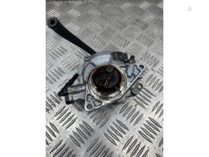 Gebruikte Vacuumpomp (Benzine) BMW 1 serie (F20) 116i 1.6 16V Prijs op aanvraag aangeboden door de Nollen autorecycling