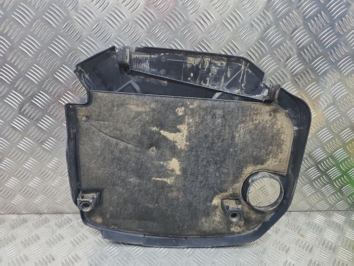 Afdekplaat motor van een BMW 3 serie Touring (F31) 318d 2.0 16V 2014