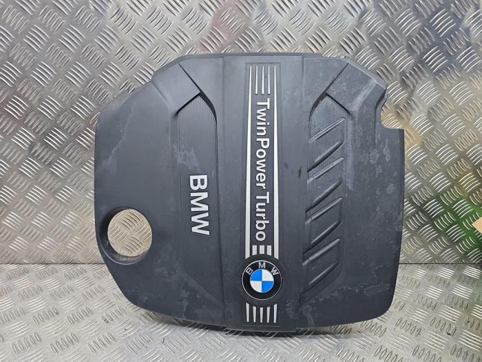 Afdekplaat motor van een BMW 3 serie Touring (F31) 318d 2.0 16V 2014