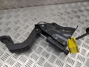 Gebruikte Koppelingspedaal Volkswagen Crafter 2.0 BiTDI Prijs € 32,50 Margeregeling aangeboden door de Nollen autorecycling