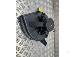 Gebruikte Kachel Ventilatiemotor Seat Ibiza IV (6J5) 1.4 16V Prijs € 39,95 Margeregeling aangeboden door de Nollen autorecycling