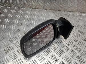 Gebruikte Spiegel Buiten links Peugeot 307 CC (3B) 2.0 16V Prijs € 30,00 Margeregeling aangeboden door de Nollen autorecycling