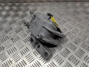 Gebruikte Motorsteun Volkswagen Golf Plus (5M1/1KP) 2.0 TDI 16V Prijs € 30,00 Margeregeling aangeboden door de Nollen autorecycling