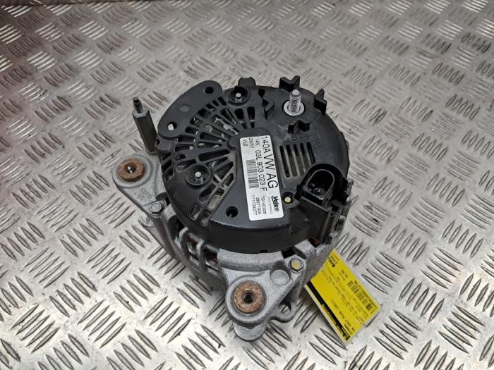 Gebruikte Dynamo Volkswagen Golf Plus (5M1/1KP) 2.0 TDI 16V Prijs € 49,99 Margeregeling aangeboden door autodemontage denollen