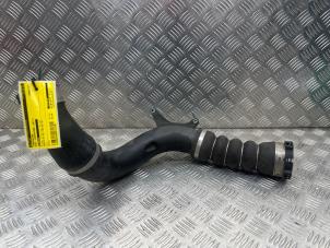 Gebruikte Turboslang Mini Countryman (F60) 1.5 TwinPower Turbo 12V Cooper SE ALL4 Prijs € 60,00 Margeregeling aangeboden door de Nollen autorecycling