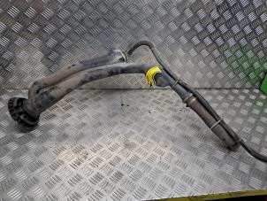 Gebruikte Vulpijp Brandstoftank Opel Corsa E Prijs € 100,00 Margeregeling aangeboden door de Nollen autorecycling