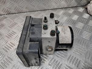 Gebruikte ABS Pomp Renault Vel Satis (BJ) 3.5 V6 24V Autom. Prijs € 49,95 Margeregeling aangeboden door de Nollen autorecycling