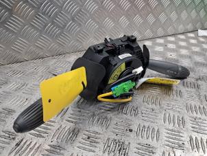 Gebruikte Combischakelaar Stuurkolom Fiat Panda (169) 1.2 Fire Prijs € 45,00 Margeregeling aangeboden door de Nollen autorecycling