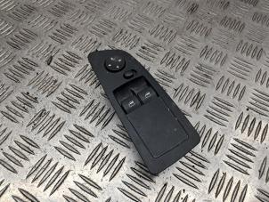 Gebruikte Ruit schakelaar elektrisch BMW 1 serie (E87/87N) 116i 1.6 16V Prijs € 34,95 Margeregeling aangeboden door de Nollen autorecycling