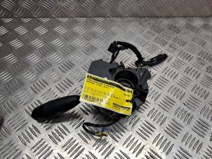 Gebruikte Schakelaar Stuurkolom (licht) Mercedes Citan (415.6) 1.5 109 CDI Prijs € 210,00 Margeregeling aangeboden door de Nollen autorecycling