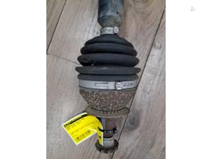 Gebruikte Homokineetas rechts-voor Seat Ibiza ST (6J8) 1.2 TDI Ecomotive Prijs € 59,95 Margeregeling aangeboden door de Nollen autorecycling