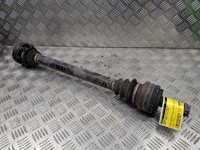 Gebruikte Aandrijfas rechts-achter BMW 1 serie (E87/87N) 116i 1.6 16V Prijs € 50,00 Margeregeling aangeboden door autodemontage denollen