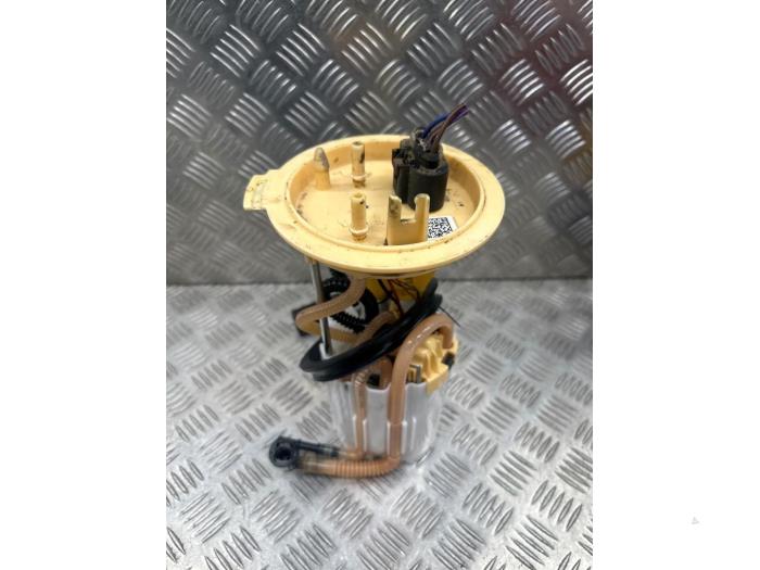 Gebruikte Tank element Pomp Volkswagen Caddy Alltrack Prijs € 124,95 Margeregeling aangeboden door autodemontage denollen