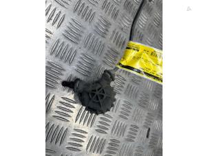 Gebruikte Koppeling Hulp Cilinder Volkswagen Caddy Alltrack Prijs € 30,00 Margeregeling aangeboden door de Nollen autorecycling