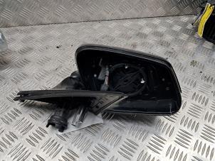 Gebruikte Buitenspiegel rechts BMW 7 serie (F01/02/03/04) 740d 24V Prijs op aanvraag aangeboden door de Nollen autorecycling