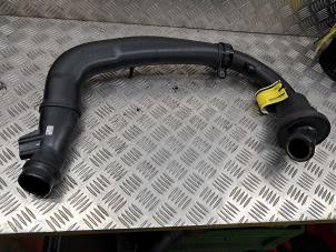 Gebruikte Turboslang Mercedes CLA (117.3) 2.2 CLA-220 CDI, 220 d 16V Prijs € 60,00 Margeregeling aangeboden door de Nollen autorecycling