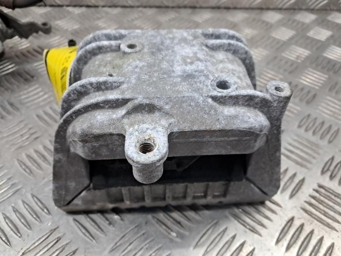 Gebruikte Motorsteun Seat Altea (5P1) 2.0 FSI 16V Prijs € 24,95 Margeregeling aangeboden door autodemontage denollen
