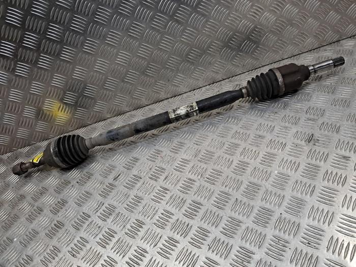 Gebruikte Steekas links-achter Citroen C3 (SC) 1.1 Prijs € 50,00 Margeregeling aangeboden door autodemontage denollen