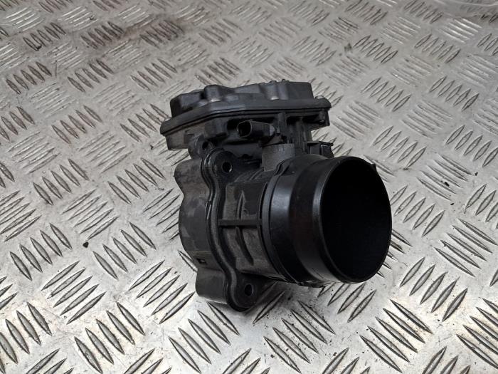 Gebruikte Gasklephuis Mini Countryman (F60) 2.0 Cooper D Prijs € 60,50 Inclusief btw aangeboden door autodemontage denollen
