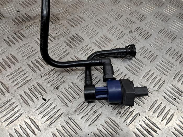 Luchthoeveelheidsmeter van een BMW 1 serie (F20) 116i 1.6 16V 2015