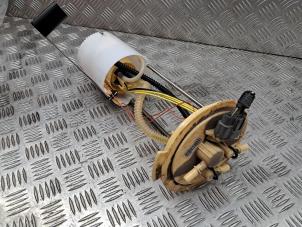 Gebruikte Tank element Pomp Nissan NP 300 Navara (D23) 2.3 dCi twinturbo 16V Prijs € 125,00 Margeregeling aangeboden door de Nollen autorecycling