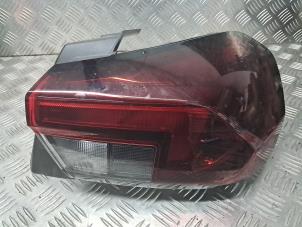 Gebruikte Achterlicht rechts Opel Corsa F (UB/UH/UP) 1.2 Turbo 12V 100 Prijs € 75,00 Margeregeling aangeboden door de Nollen autorecycling