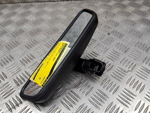 Gebruikte Binnenspiegel BMW 5 serie Touring (E61) 523i 24V Prijs € 29,99 Margeregeling aangeboden door de Nollen autorecycling